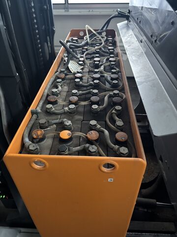 Reach Trucks Still FM-X14