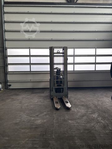 Pallet Stackers Still EXV SF 14 Triplex HH 5316mm