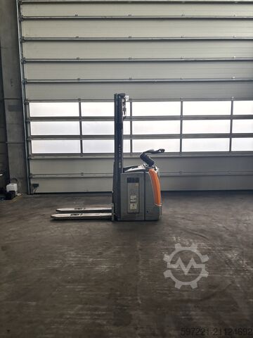 Pallet Stackers Still EXV SF 14 Triplex HH 5316mm