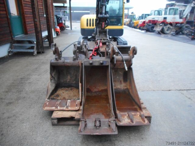 Mini excavator Terex TC75 mit 5 Löffel