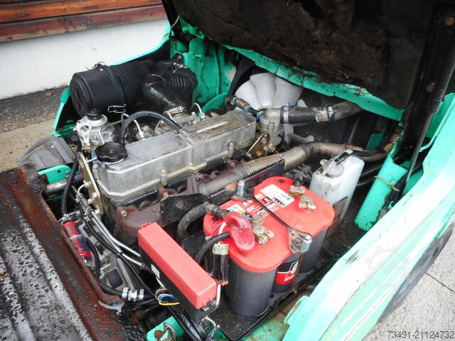 Forklift Mitsubishi FD30 Triplex + Zwillingsreifen