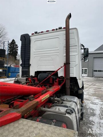 Hook arm system Volvo FH16 tridem hook loader with Joab hook with articu