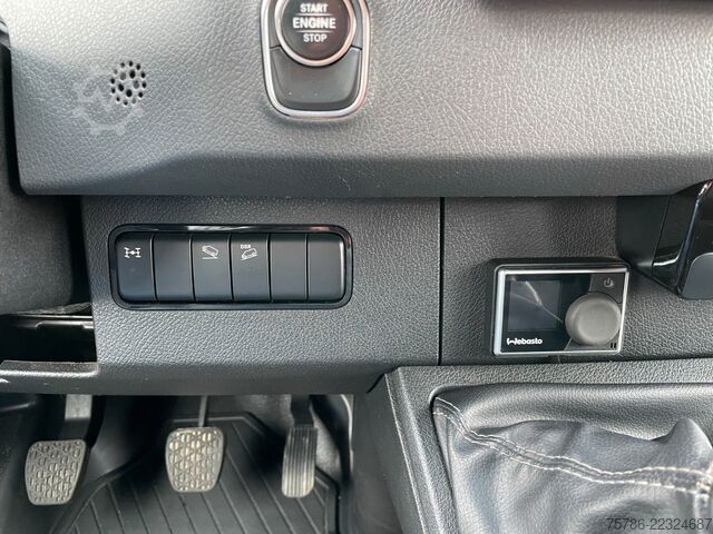 Pick-up dodávka MERCEDES-BENZ Sprinter 316 CDI L2 4x4/ AC/ Standh./ AHK 3.5t