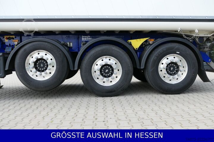 Sklopný návěs SCHMITZ CARGOBULL Agrar 50m³ kurz+niedrig 5,7t Kombitür ¤689 mtl.