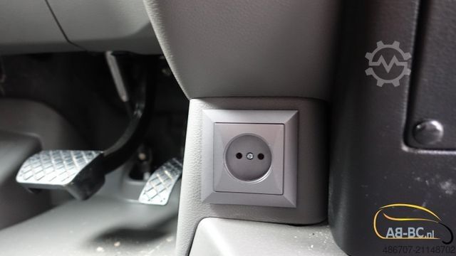 Långfärdsbuss MAN TGE Mercus 21 Sitze Passagier Van