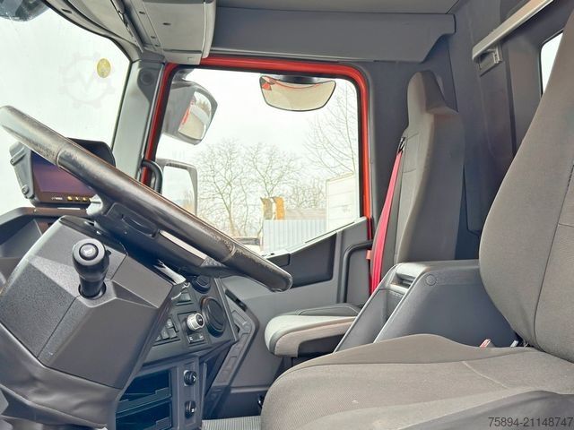 Tipper truck RENAULT C 430 *KIPPER 5,60m* HIAB 144 BS - 3 HIDUO* 6x4