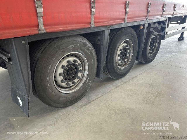 Semirimorchio con telone Schmitz Cargobull Curtainsider Standard