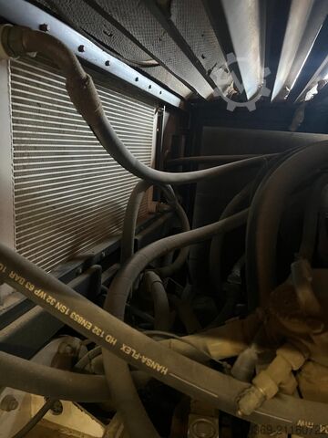 Љreder HAMMEL 850 E