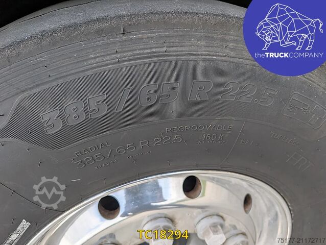 Estándar-SZM DAF XF 105 530