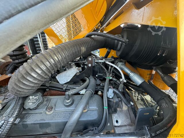 Empilhador de 4 vias Combilift C6000 / LPG / 2017 year/ Free lift