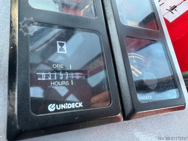 Empilhadeira multidirecional Combilift C6000/Wide positioner/ Only 3157 hours !