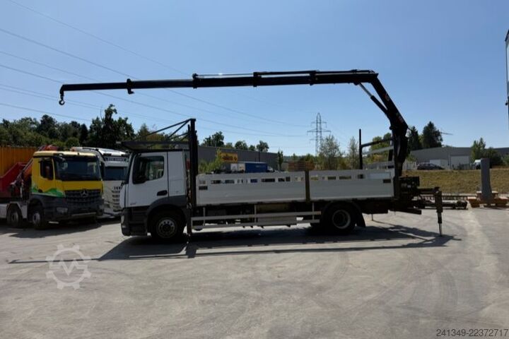 Gru montata su autocarro MERCEDES-BENZ Antos 1836 4x2 Hiab 122-4