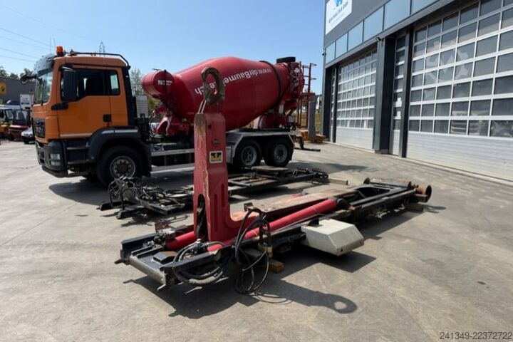 Autobetoniere MAN TGS 28.480 6x4-4 SWS SZM/Mischer/Haken