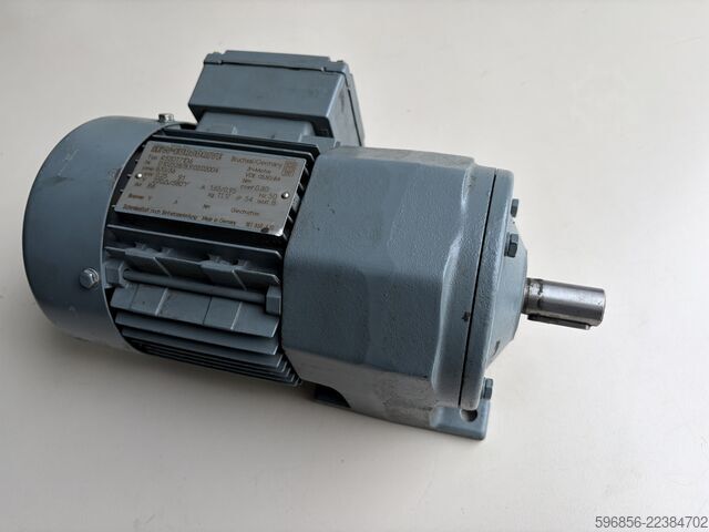 SEW-EURODRIVE R32DT71D6 0,25 kW 36 obr./min 220/380 V SEW-EURODRIVE R32DT71D6 0,25 kW 36 obr./min 220/380 V SEW-EURODRIVE R32DT71D6 0,25 kW 36 obr./min 220/380 V