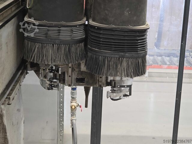 Bearbeitungszentrum mit Kantenanleimen Biesse ROVER EDGE LINE