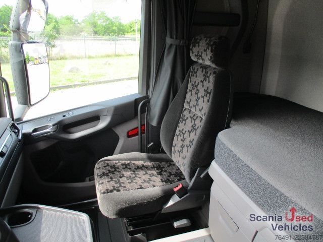 Standaard trekker Scania R 460 A4x2EB / Navi / Standklima