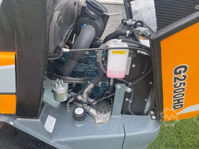 Lader Giant G2500HD Xtra NIEUW !! Met bak en lepels