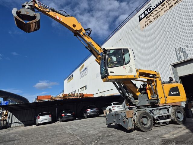 Materialhåndteringsmaskine LIEBHERR LH22M