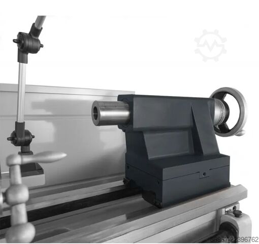 Universelle Metall-Drehmaschine CORMAK TORNADO 360x1000 VARIO