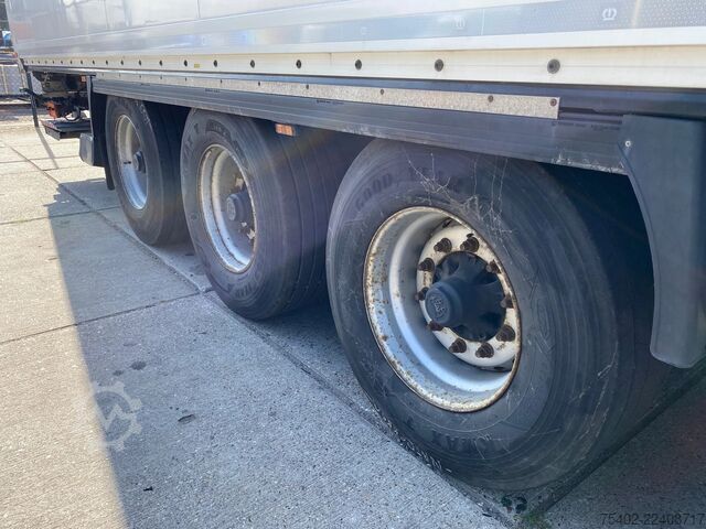  Krone N/A SD / Closed Box / Dhollandia / 1x Lift Axle