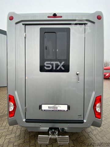 Livestock transporter RENAULT Master STX 3 Sitzer  Haras AUTOM. NEW MODEL 2025