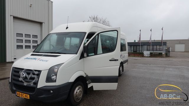 Minibus VOLKSWAGEN Crafter 2.5 TDI 23-Sitze