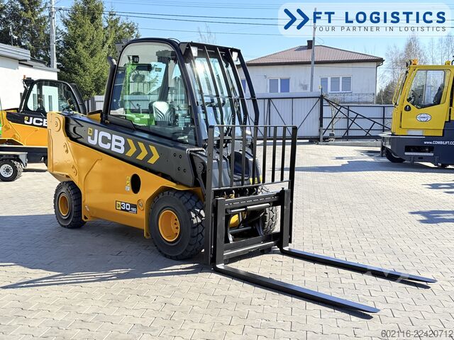 Teleskoplæsser JCB TLT30D TELESCOPIC MAST DIESEL CABIN