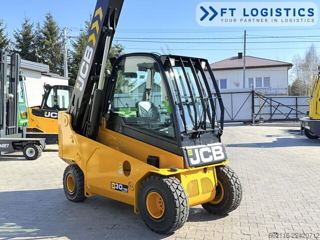 Teleskoplæsser JCB TLT30D TELESCOPIC MAST DIESEL CABIN