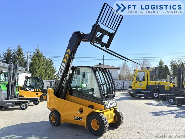 Teleskoplæsser JCB TLT30D TELESCOPIC MAST DIESEL CABIN