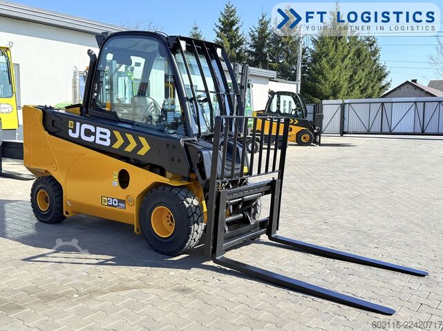 Teleskoplæsser JCB TLT30D TELESCOPIC MAST DIESEL CABIN