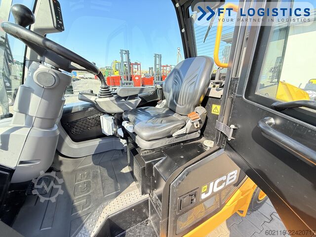 Teleskoplæsser JCB TLT30D TELESCOPIC MAST DIESEL CABIN