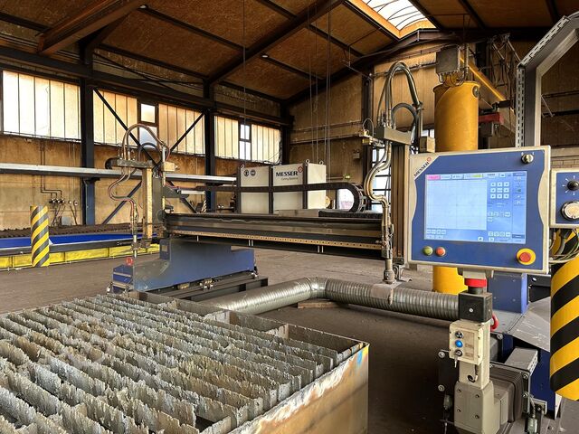 Plasmaschneidmaschine Messer MultiTherm 4000