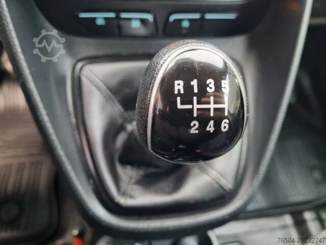 Delivery van Ford Transit Connect L2 1.5 TDCI 100 pk Euro 6