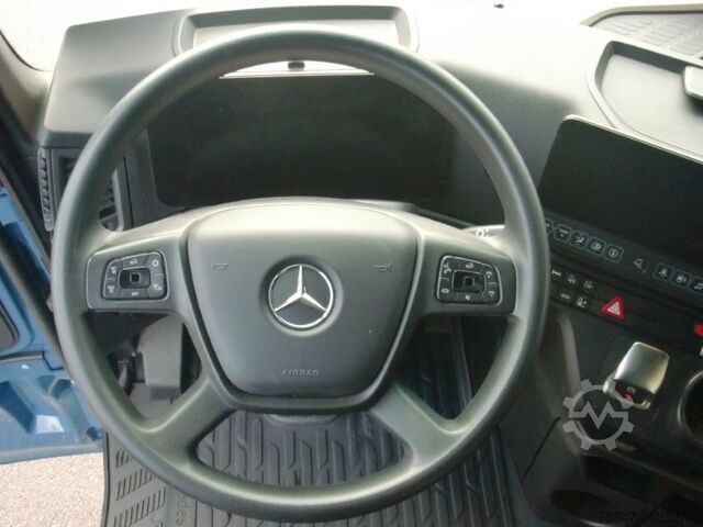 Volume tractor unit Mercedes-Benz Actros 1845 LS/NRL Standklima Retarder