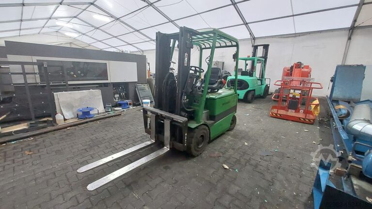Forklift Mitsubishi FB25K