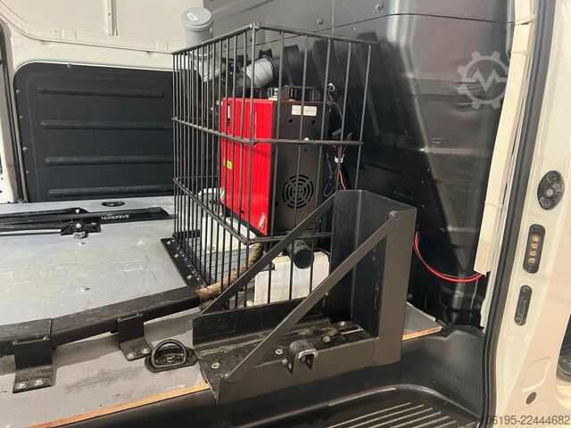 Furgone HYUNDAI H-1  2,5 CRDI Kastenwagen*Garantie*