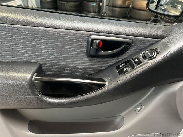 Furgone HYUNDAI H-1  2,5 CRDI Kastenwagen*Garantie*
