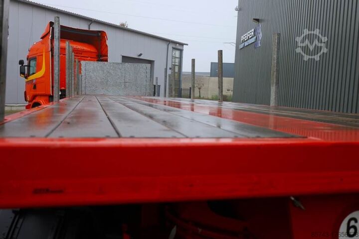 MAX Trailer MAX410 The MAX410 with hydro-mechanical" steering MAX Trailer MAX410 The MAX410 with hydro-mechanical" steering