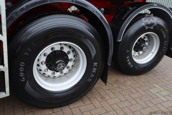 MAX Trailer MAX410 The MAX410 with hydro-mechanical" steering MAX Trailer MAX410 The MAX410 with hydro-mechanical" steering