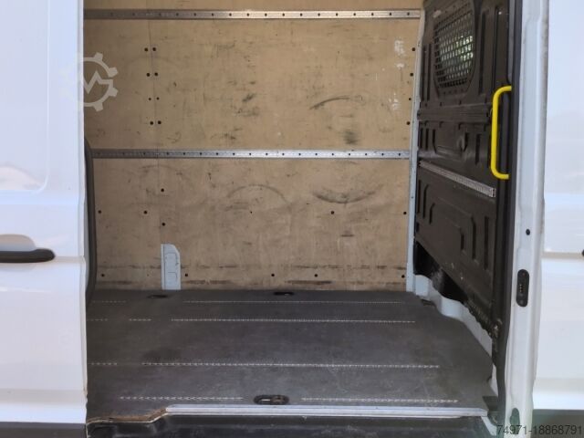 Furgão de painéis VW Crafter Kasten LR 4490mm+Hoch*R-Kam Blueto Klima
