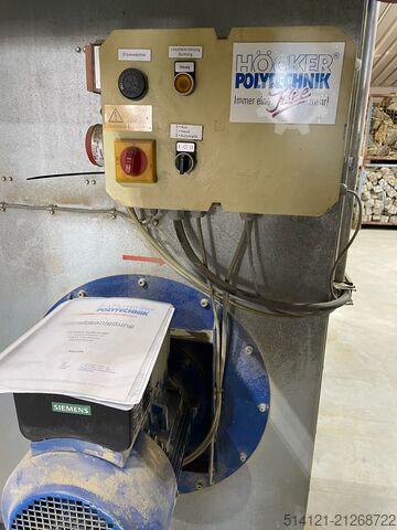 Extraction system including piping Höcker Polytechnik Vacumobil EA 300