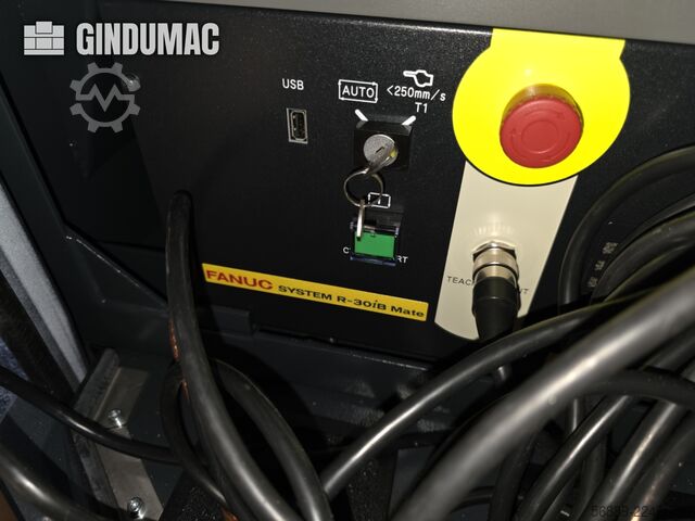 FANUC LR Mate 200iD/7L på Bosch APAS assistant i6 FANUC LR Mate 200iD/7L auf Bosch APAS assistant i6