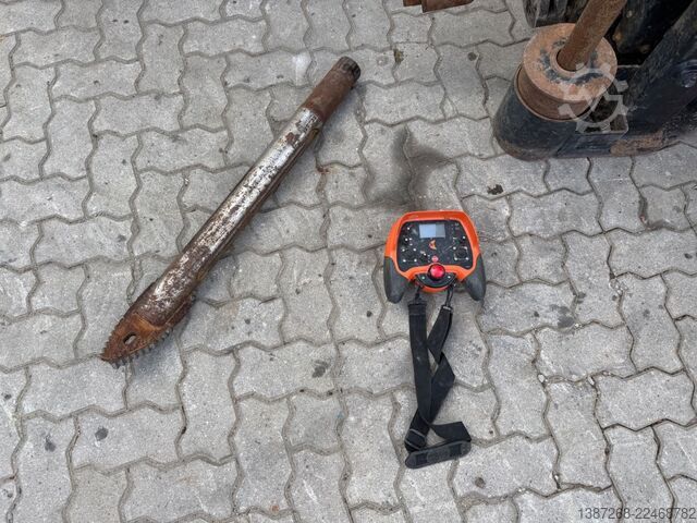 Borrigg Ditch Witch JT20 / 2017 BJ / 3.322 H / Bohrgestänge, Funk