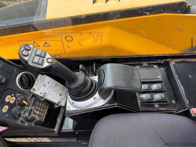Sonstige JCB 540-170 / 2017 BJ / 3.169 H / A/C
