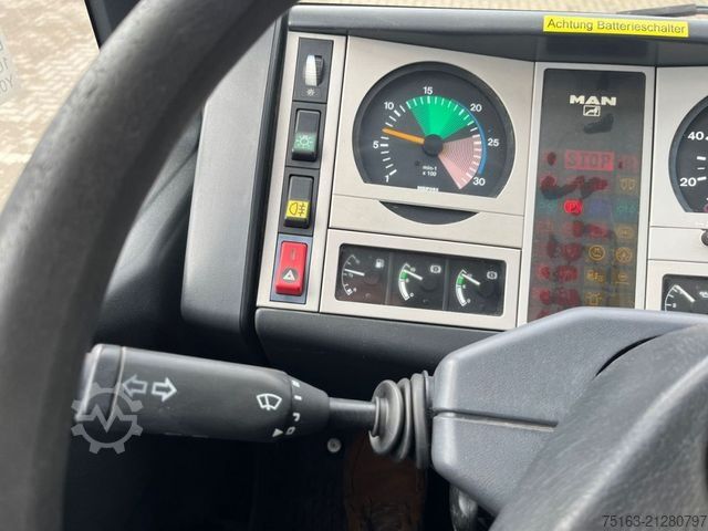 Camion cu platformă MAN L2000 14.224 LAK 4x4 Pritsche Kran Atlaskran+Fun