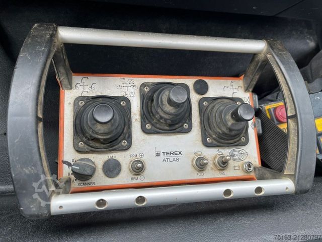 Camion cu platformă MAN L2000 14.224 LAK 4x4 Pritsche Kran Atlaskran+Fun