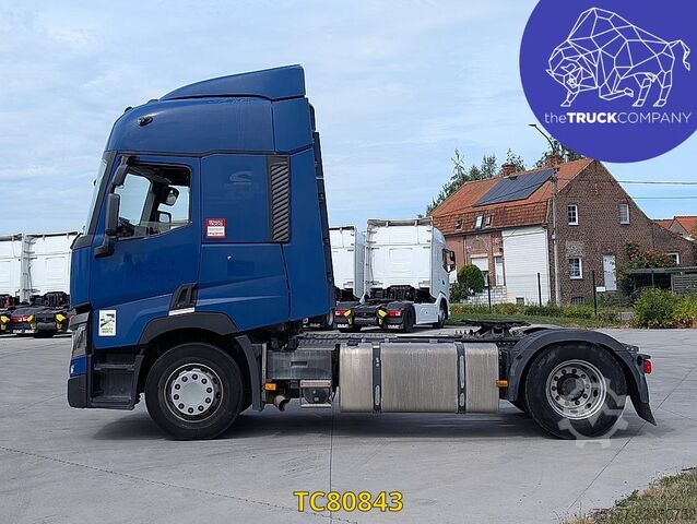 Standard-SZM Renault T 460