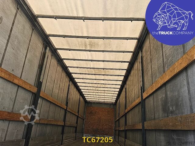 Schiebeplanen Fruehauf 