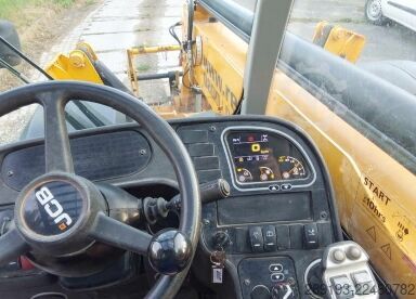 Teleszkópos kezelő JCB 540-140
