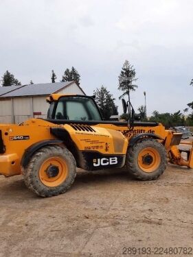 Teleszkópos kezelő JCB 540-140
